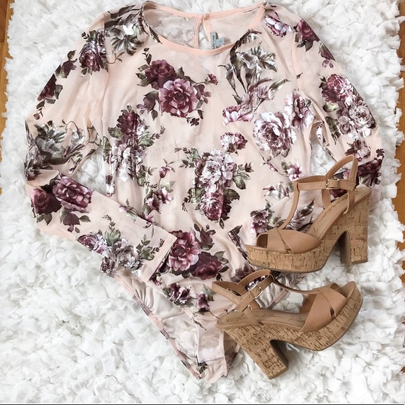 Charlotte Russe Tops - ✨PRICE DROP✨ Metallic Mesh Floral Bodysuit